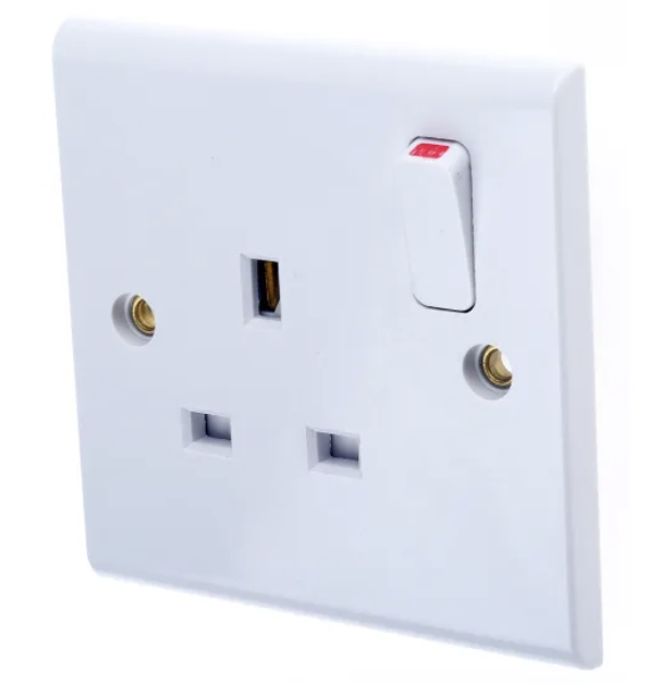 13A SINGLE SOCKET PVC