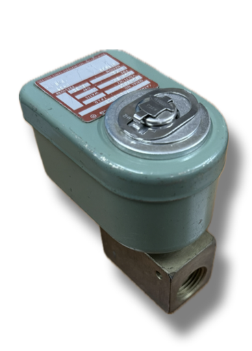 [8262] SOLENOID VALVE 1/2" 240V ASCO UK FOR AIR/GAS