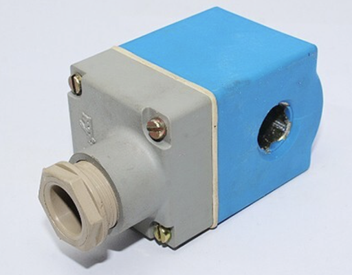 [8432] DANFOSS SOLENOID COIL 220V 10W 50HZ 018Z6176